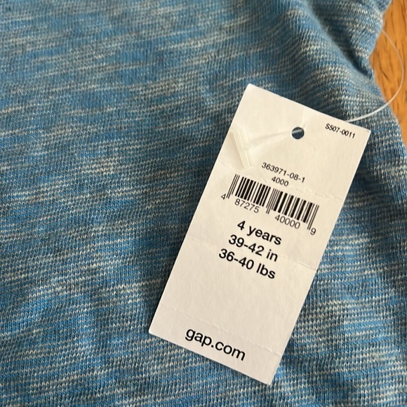 Gap NWT Lot of 2. Heathered Henley Long Sleeve Tees. Green & Light Blue - Picture 3 of 13